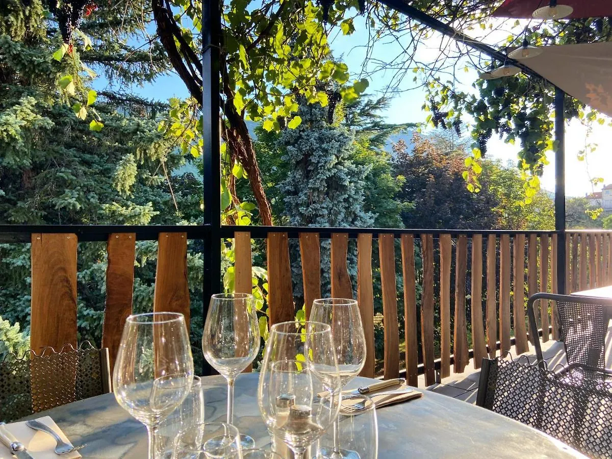 Les Terrasses Hotel Laragne-Monteglin